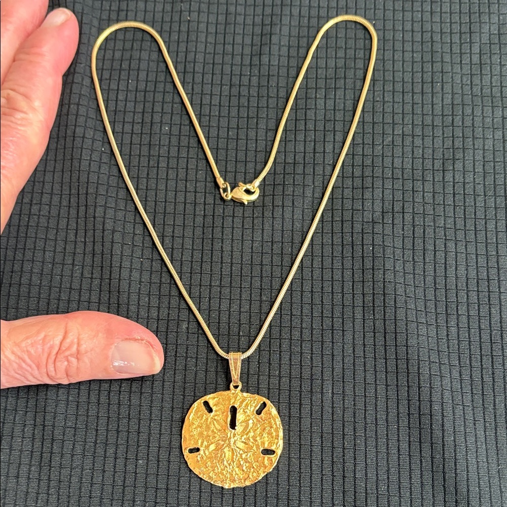 Sand Dollar Vintage Pendant Necklace